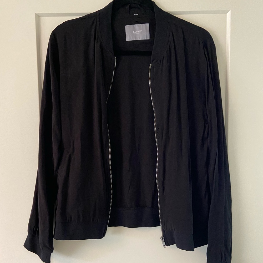 Lightweight Bomber Jacket